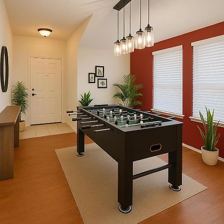 Work, Play & Stay King Bed With Foosball! Aubrey Экстерьер фото